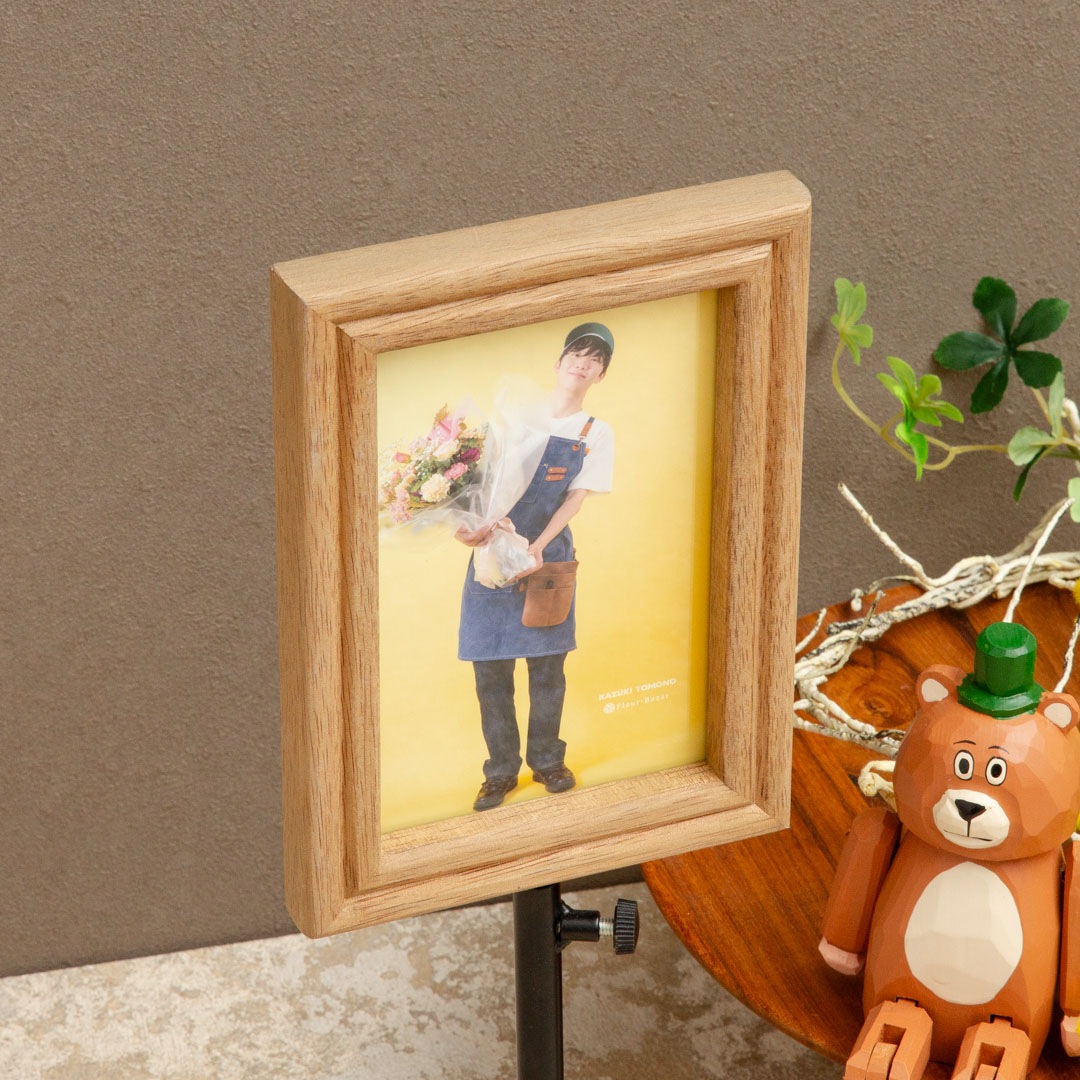 友野一希選手 オリジナル写真入り【限定】オリジナルビルボードフォトフレーム 【目を引く一枚を、インテリアに】