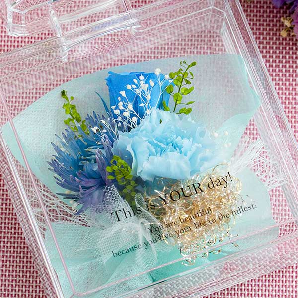 Palem 香水瓶で飾る可愛いお花ギフト