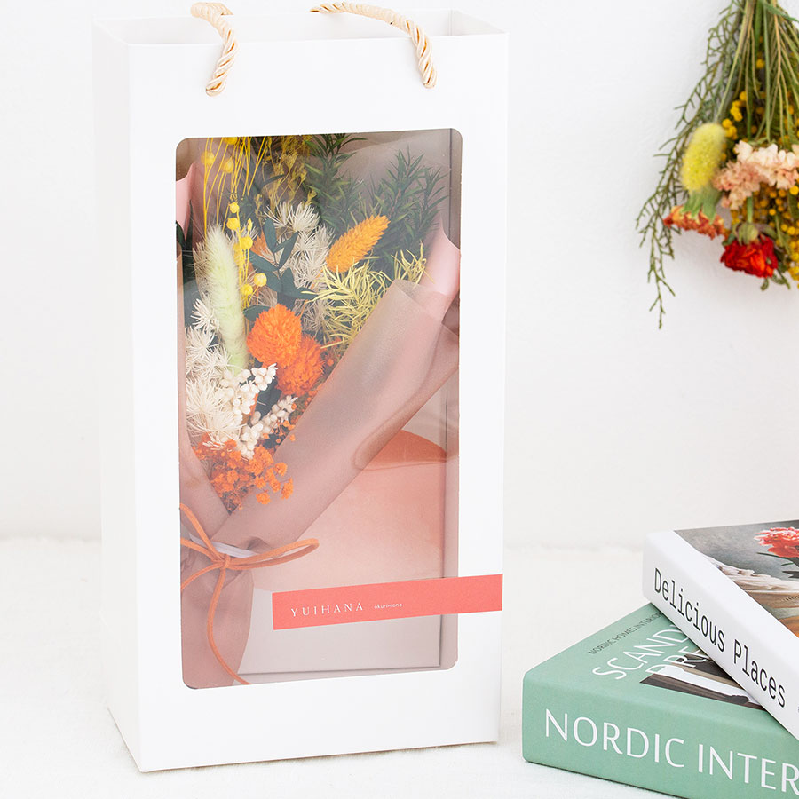 ドライフラワーの花束