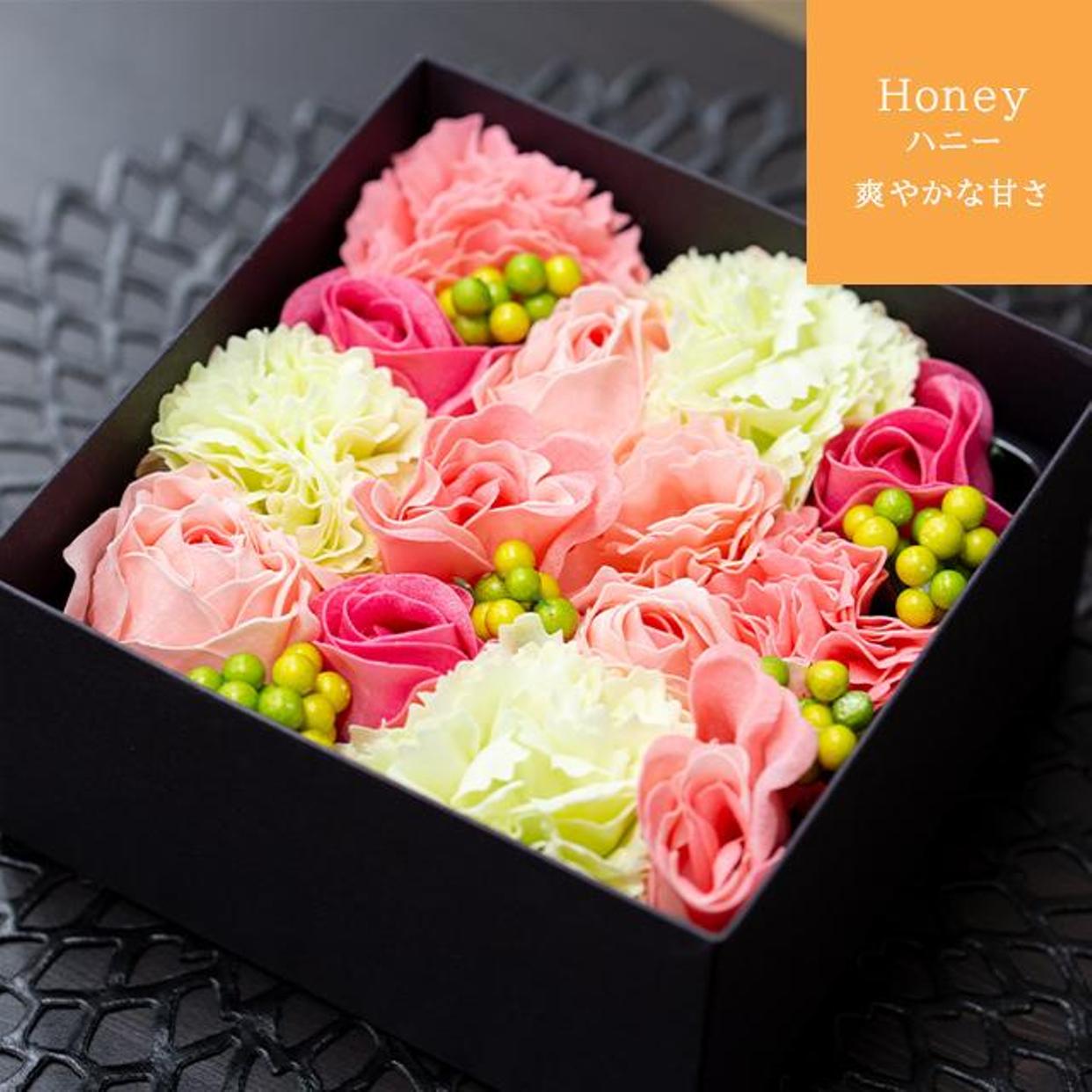 お風呂を楽しむフレグランスフラワー 幸運のタオルベア付