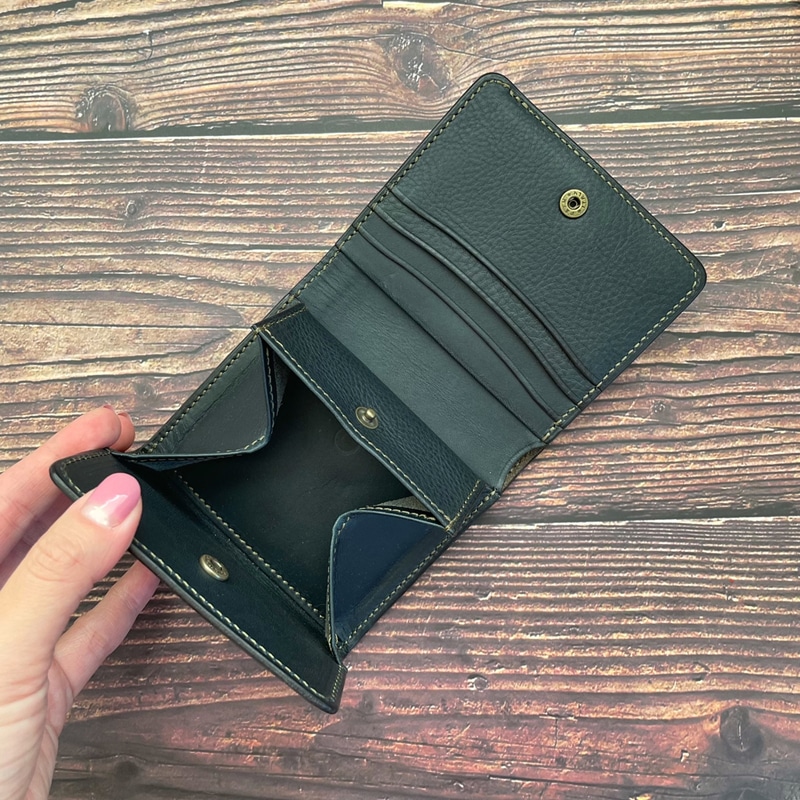 本革二つ折り財布＊box｜革小物オーダーメイドのお店fleur（フルール）