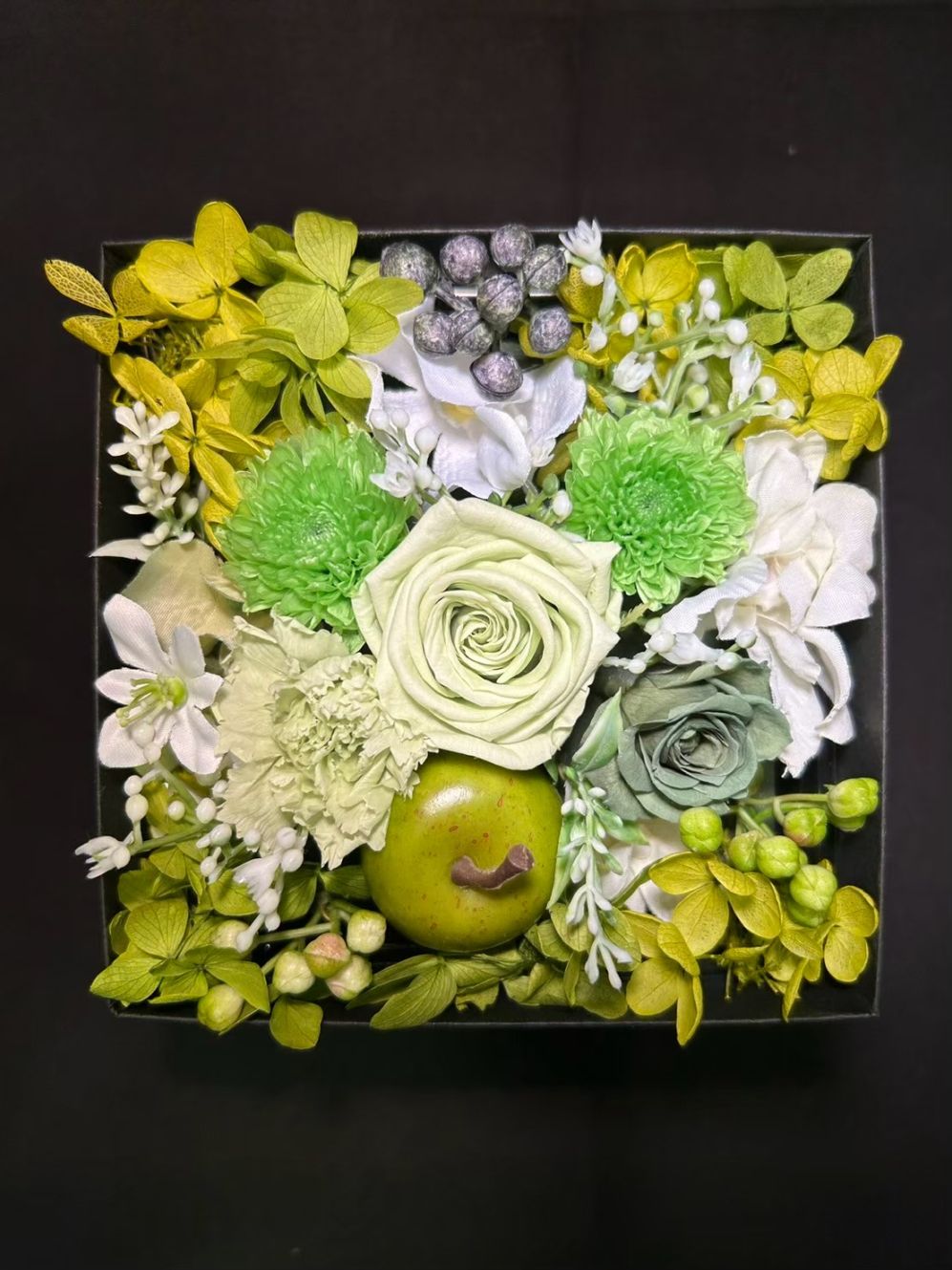 プリザーブドフラワー　スクエアボックス・セレモ