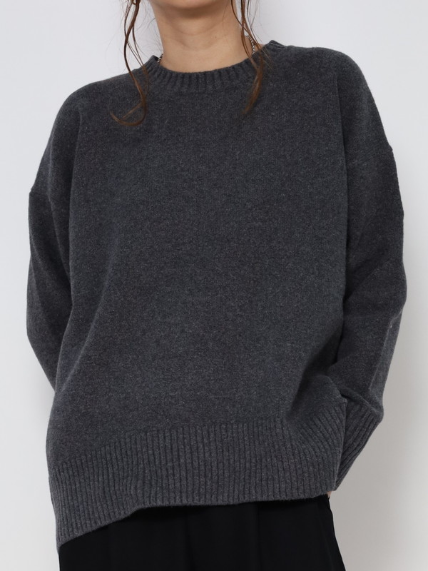 【siro de la bonte】ワイドシルエットクルーネックニット