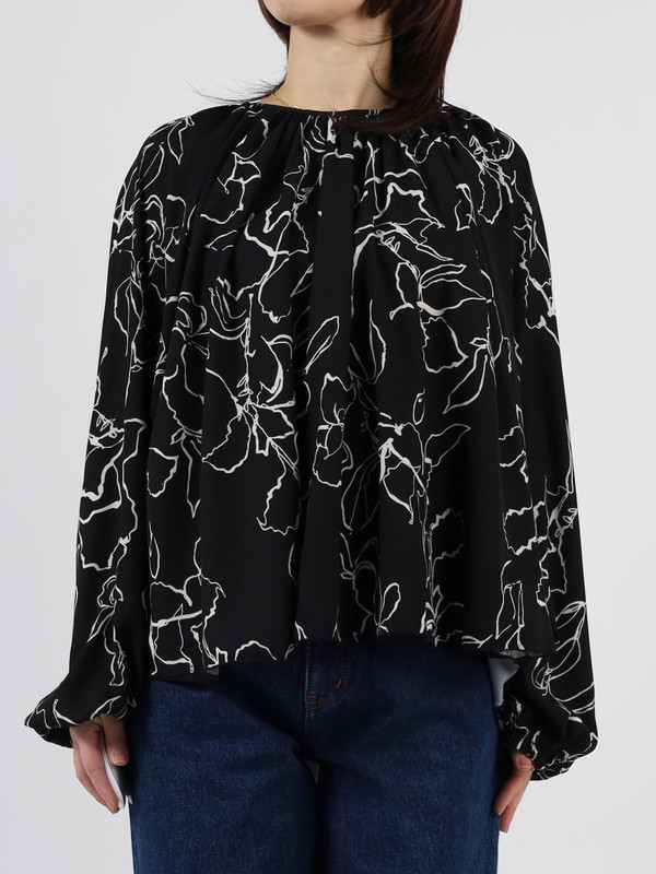 【EMUE】花柄ボリュームブラウス