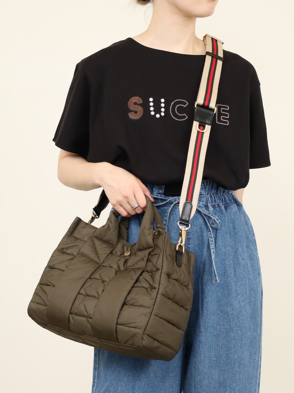 【VIOLA'dORO】ナイロンキルティングトートＭ