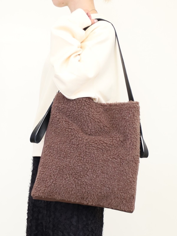 【ATELIER BRUGGE】ボアハンドルバッグ