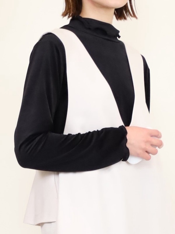 【trois】シアーベロアハイネックカットソー|trois トロア|Brand