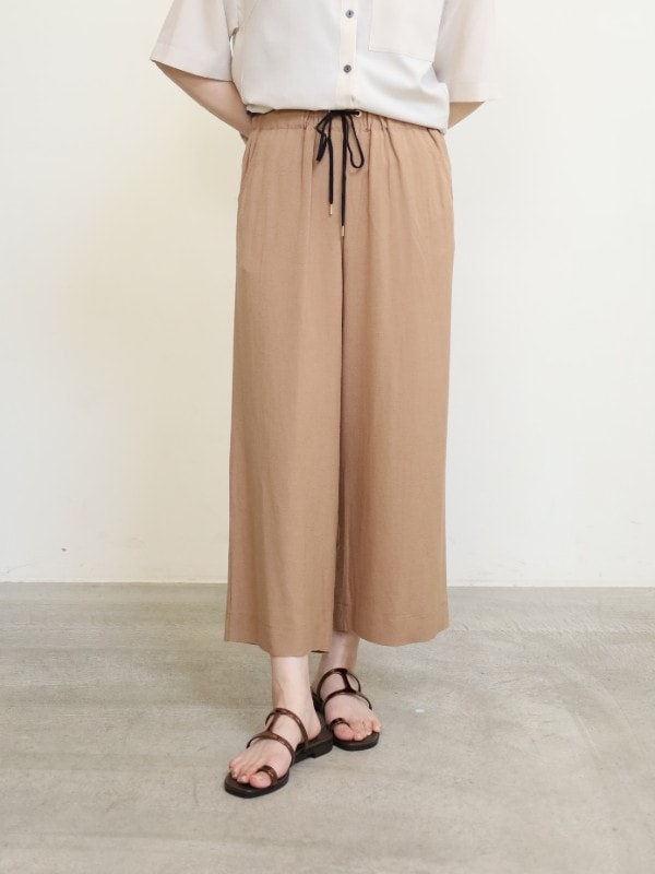 【trois】麻レーヨン8.5分丈パンツ