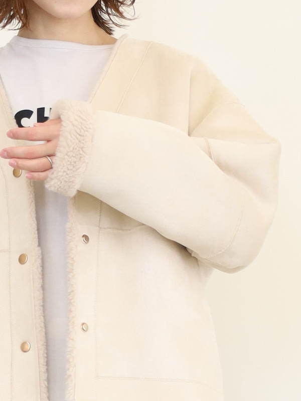 【MICA&DEAL】リバーシブルVネックボアショートコート