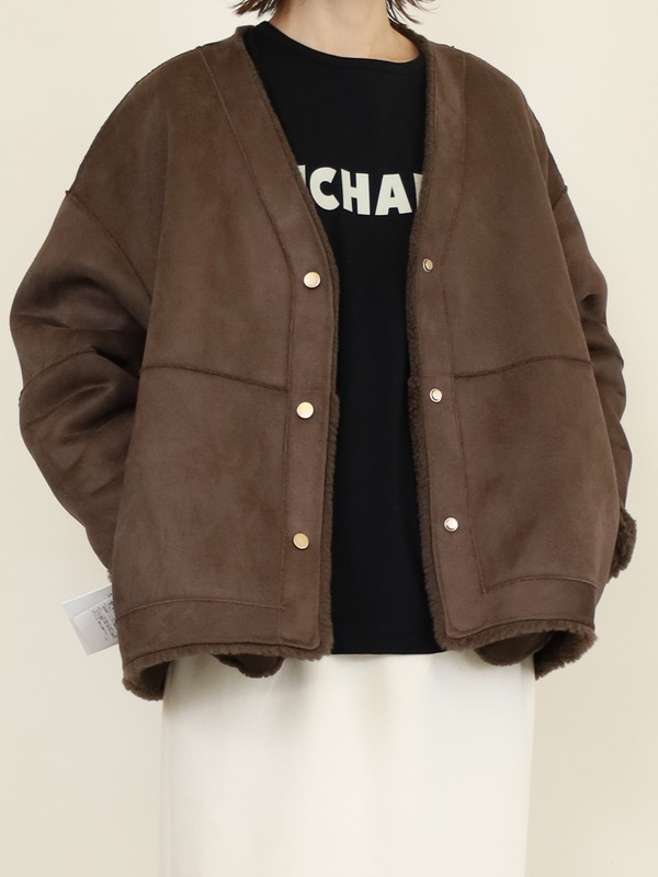 【MICA&DEAL】リバーシブルVネックボアショートコート
