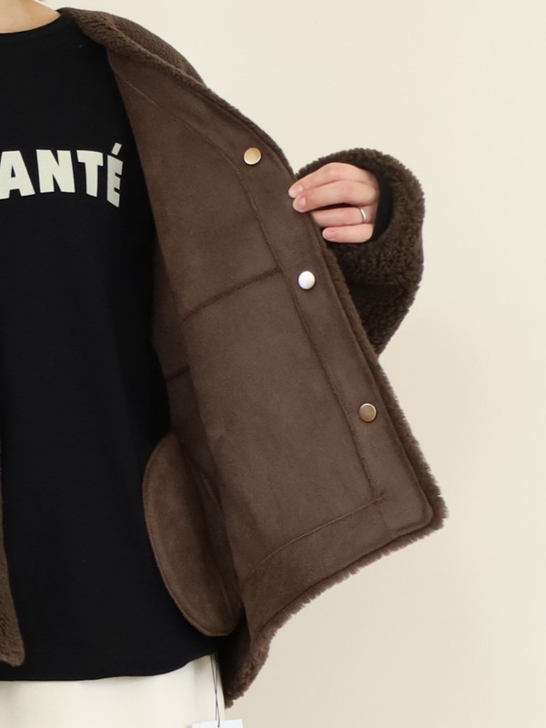 【MICA&DEAL】リバーシブルVネックボアショートコート