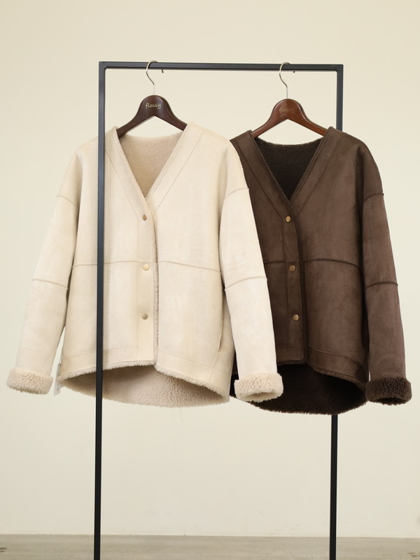 【MICA&DEAL】リバーシブルVネックボアショートコート