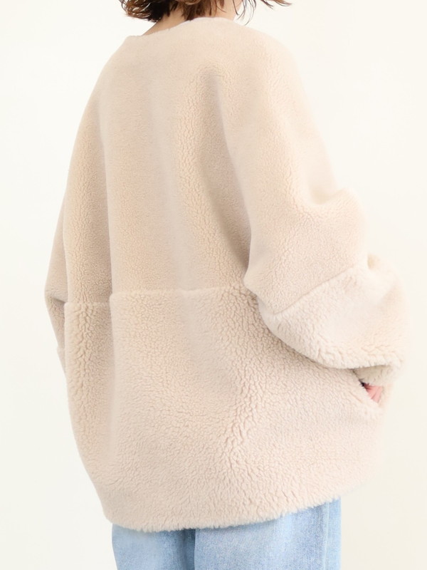 【MICA&DEAL】リバーシブルVネックボアショートコート