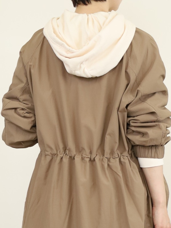 【Un carnet】ノーカラーライトコート