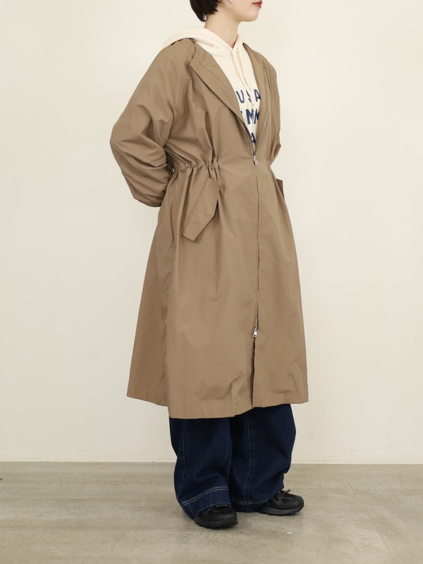 【Un carnet】ノーカラーライトコート