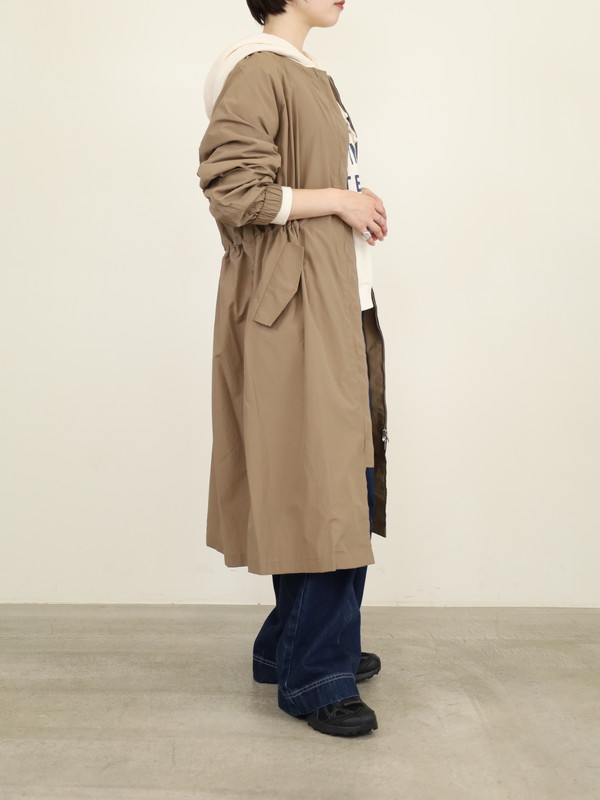 【Un carnet】ノーカラーライトコート