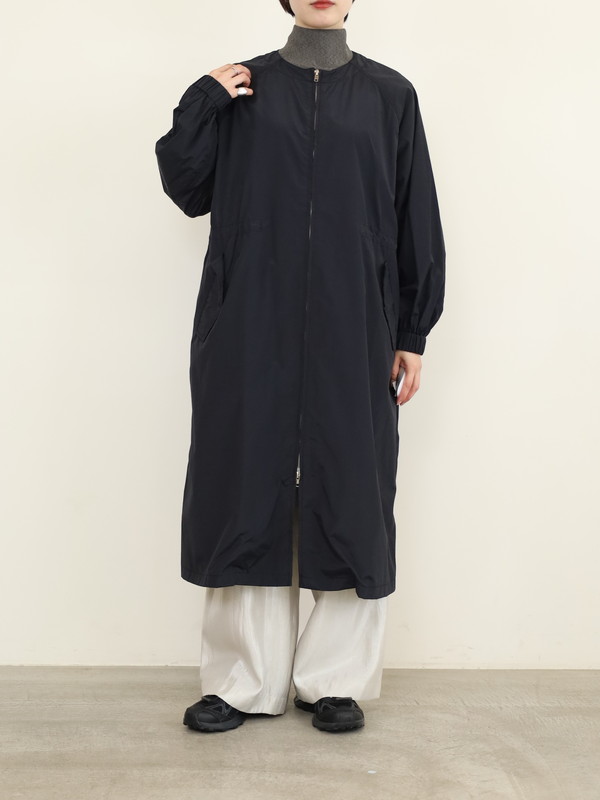 【Un carnet】ノーカラーライトコート