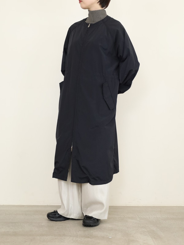 【Un carnet】ノーカラーライトコート