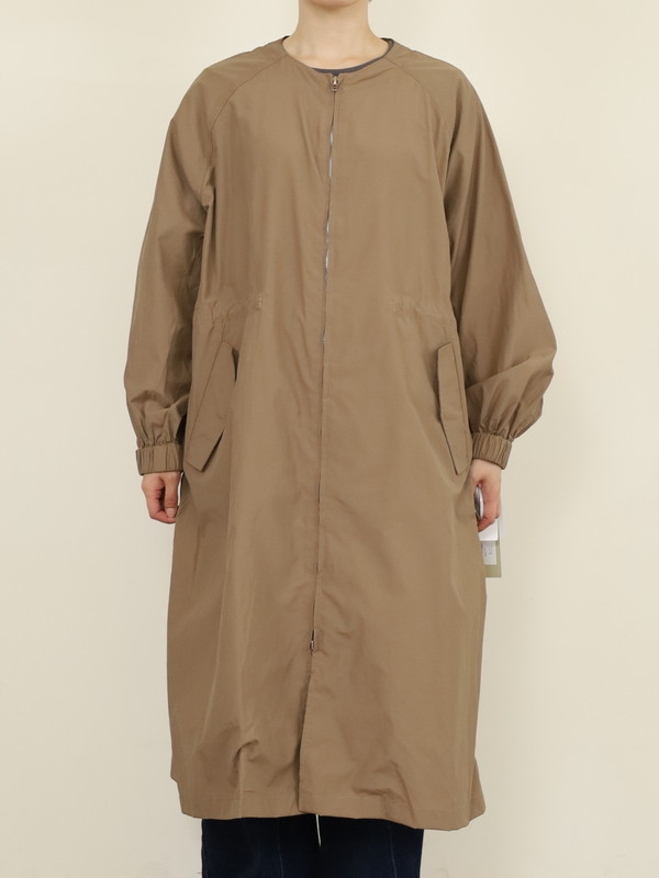 【Un carnet】ノーカラーライトコート