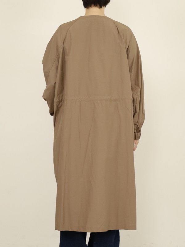 【Un carnet】ノーカラーライトコート