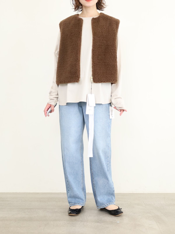 【trois】ボア×ポンチショート丈ベスト