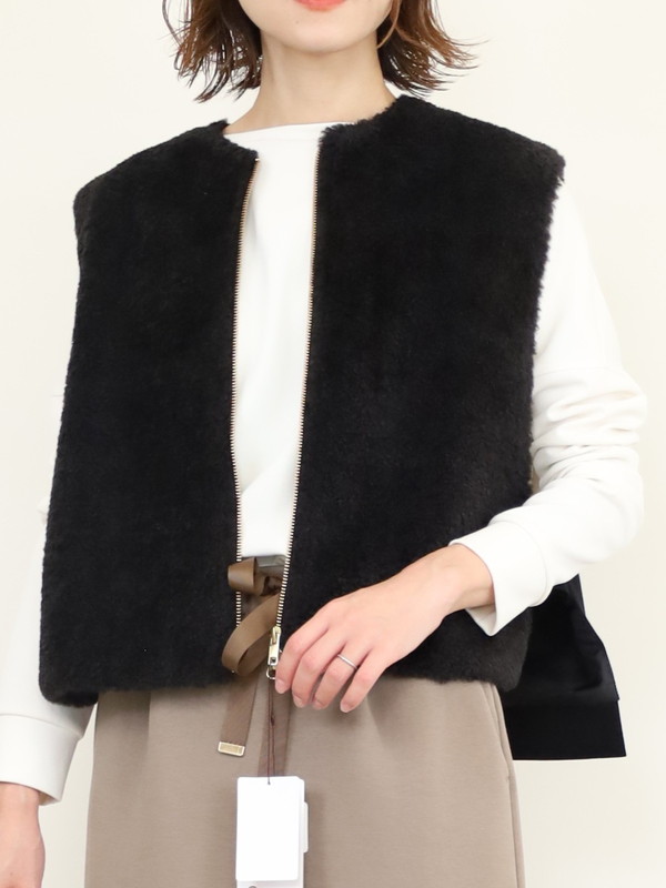 【trois】ボア×ポンチショート丈ベスト