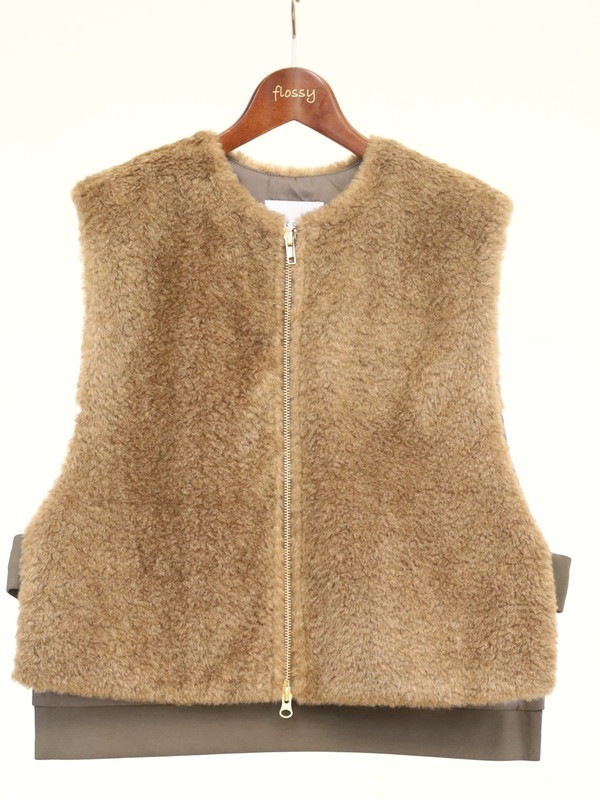 【trois】ボア×ポンチショート丈ベスト