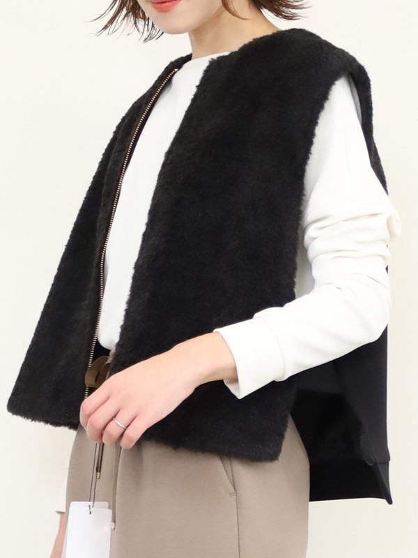 【trois】ボア×ポンチショート丈ベスト