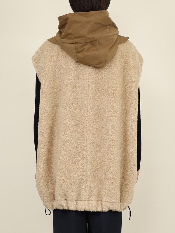 【trois】テディボアオーバーサイズジレ