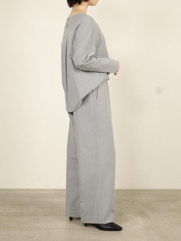 【Doneeyu】カシミヤタッチ長袖ブラウス