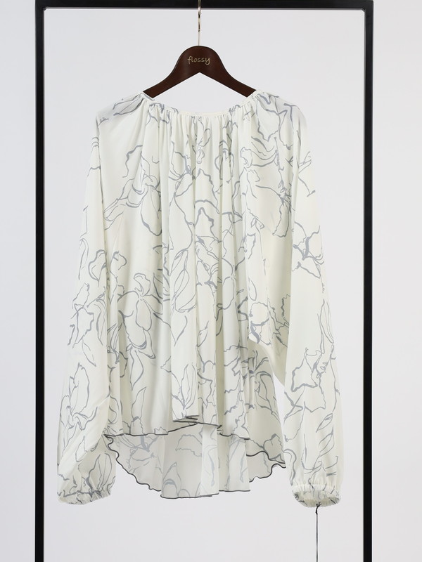 【EMUE】花柄ボリュームブラウス