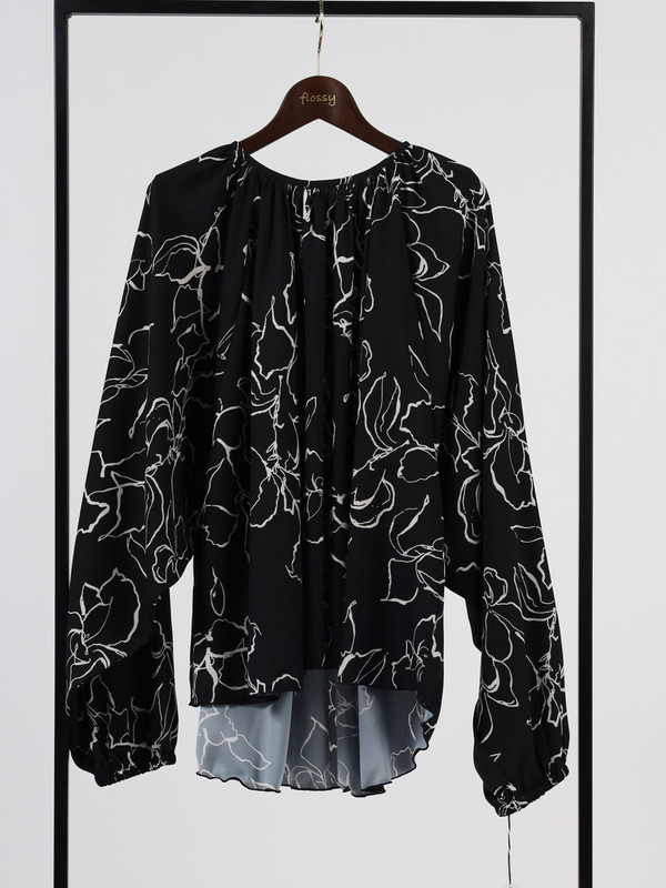 【EMUE】花柄ボリュームブラウス