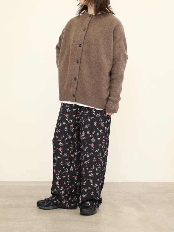 【CEaRET】前後両用ヤクニット