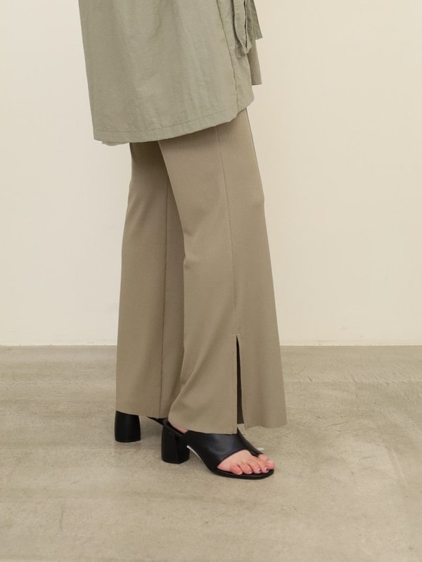 【CHIGNON】リブフレアパンツ