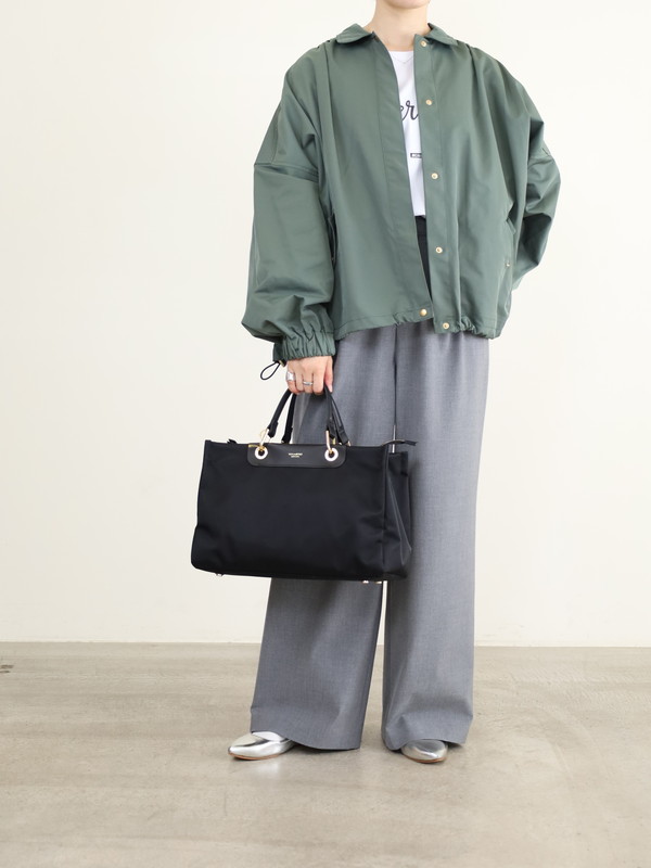 【VIOLA'dORO】ナイロンA4トートバッグ