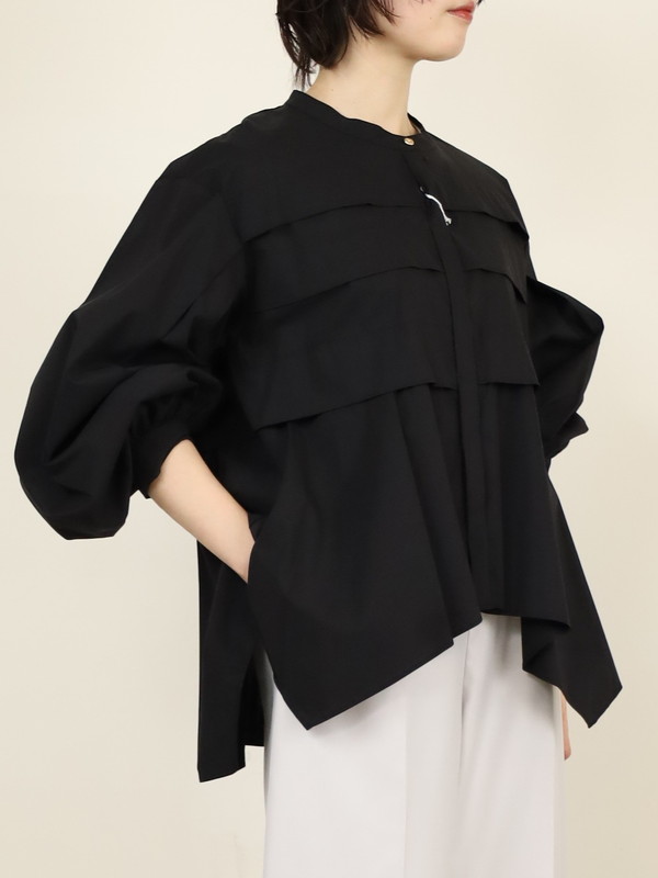 【CHIGNON】ピンタックフレア長袖ブラウス 