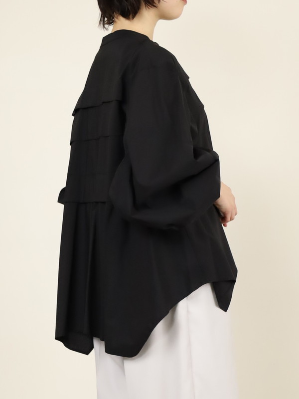 【CHIGNON】ピンタックフレア長袖ブラウス 