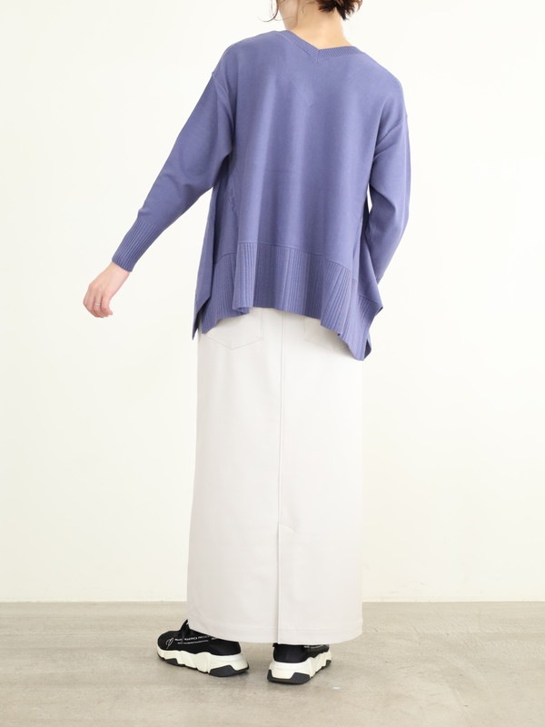 【ayane】Vネックイレギュラーヘムニット