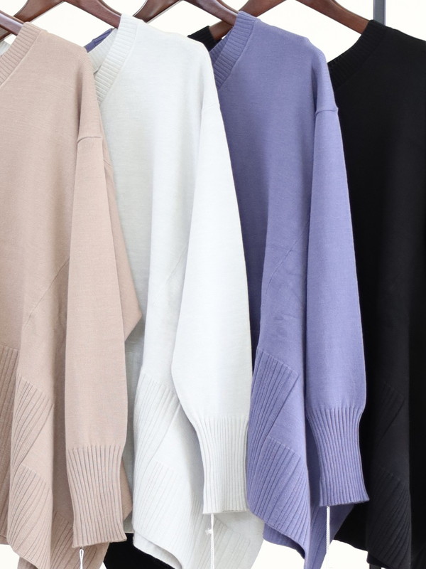 【ayane】Vネックイレギュラーヘムニット