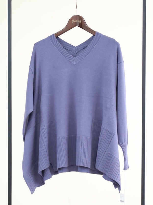 【ayane】Vネックイレギュラーヘムニット