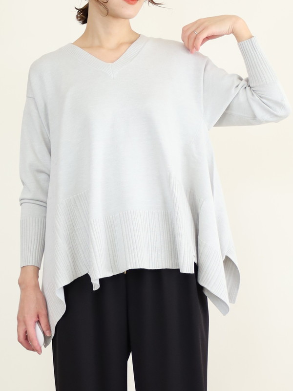 【ayane】Vネックイレギュラーヘムニット