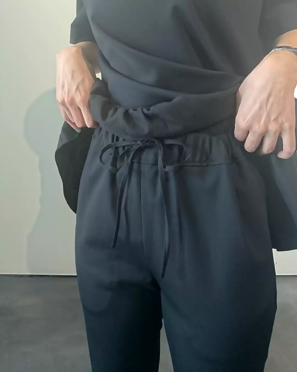 【SONO】 ドロストテーパードパンツ