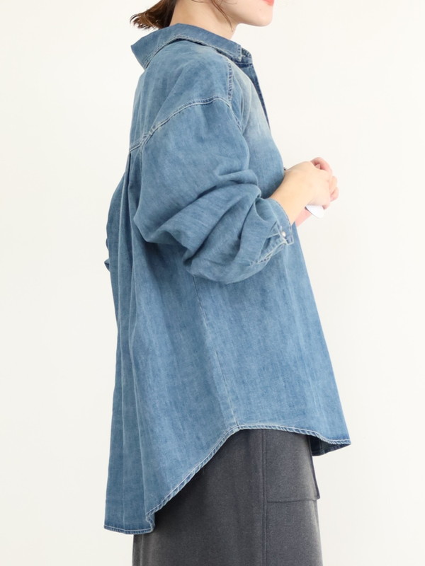 【tranoi】ドームボタンデニムシャツ