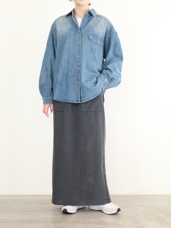 【tranoi】ドームボタンデニムシャツ