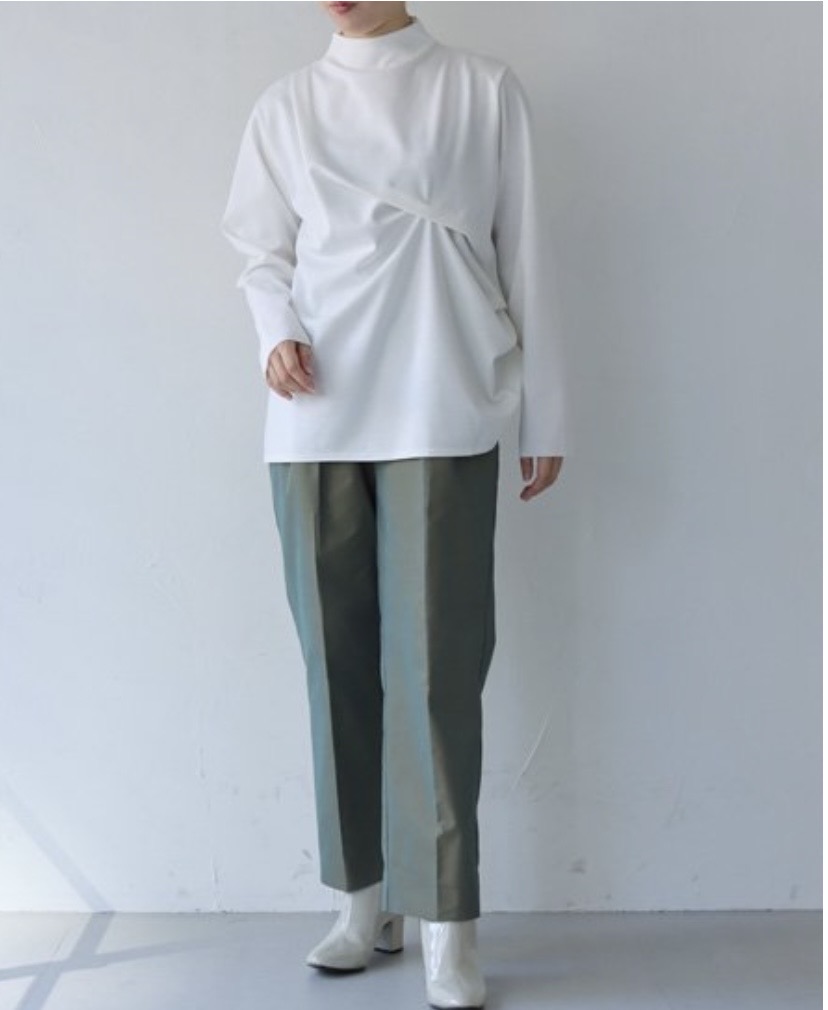 【Lant Kalte】 ボトルネックデザイン長袖カットソー 362-51428