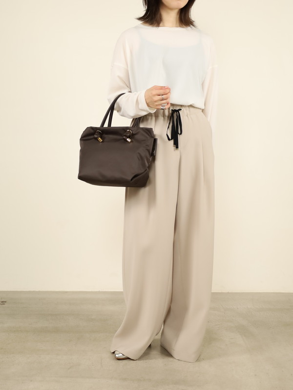 【VIOLA'dORO】ナイロンノットハンドルトートＳ