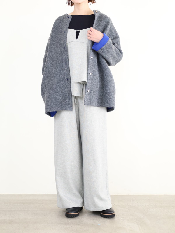 トロア trois ツムギート　グレー サロペット トロア trois ツムギート グレー サロペット - メルカリ