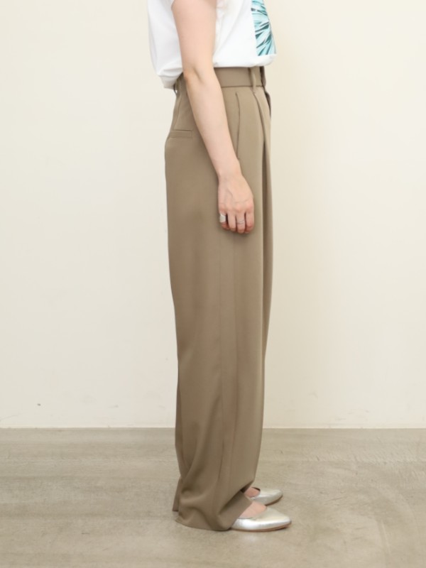 【CEaRET】ワイドストレートパンツ