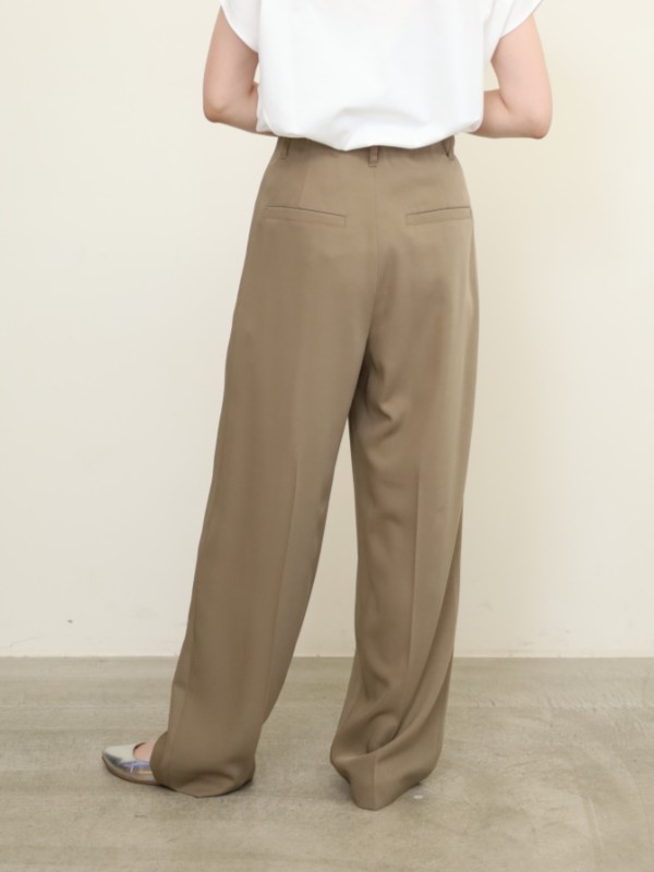 【CEaRET】ワイドストレートパンツ