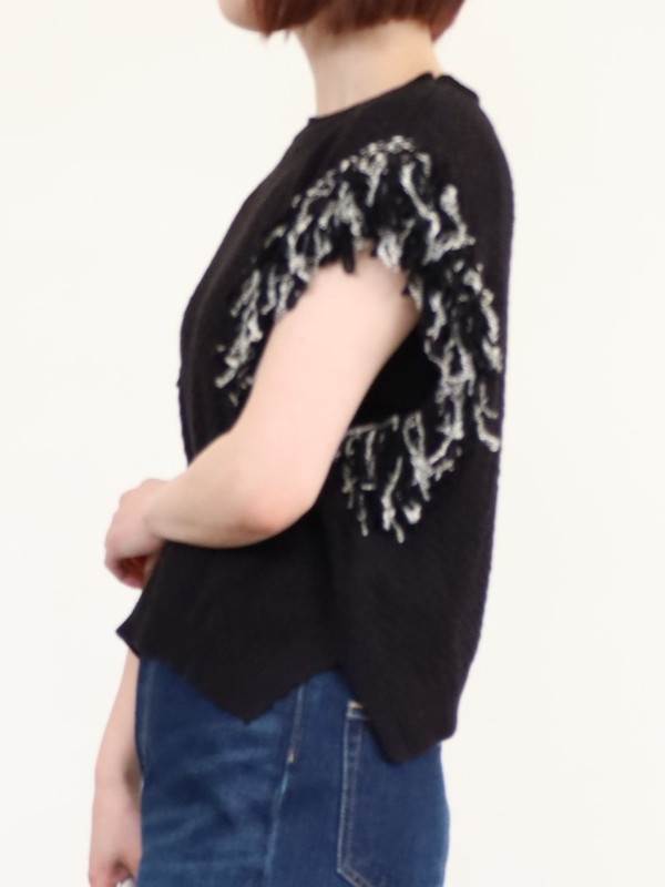 【CHIGNON】袖フリンジニットベスト